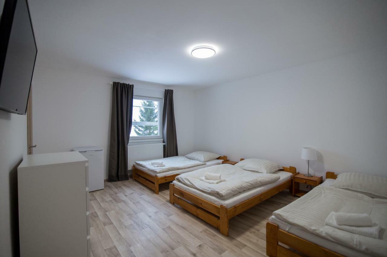 Apartment Sarka Hostka  Екстериор снимка