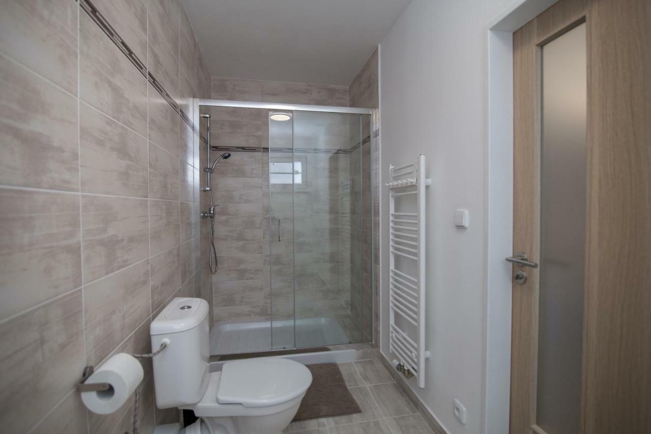 Apartment Sarka Hostka  Екстериор снимка
